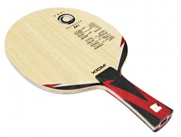 Cốt vợt bóng bàn Xiom Hayabusa ZXI có độ cân bằng lớn dễ kiểm soát.
