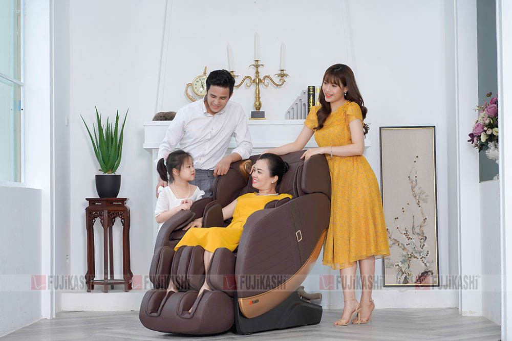 Nên quan tâm đến các tính năng của ghế massage trước khi mua và sử dụng.