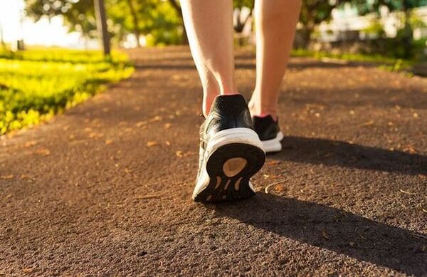 Đi bộ 10.000 bước mỗi ngày sẽ đem lại hiệu quả giảm cân rõ rệt nhất